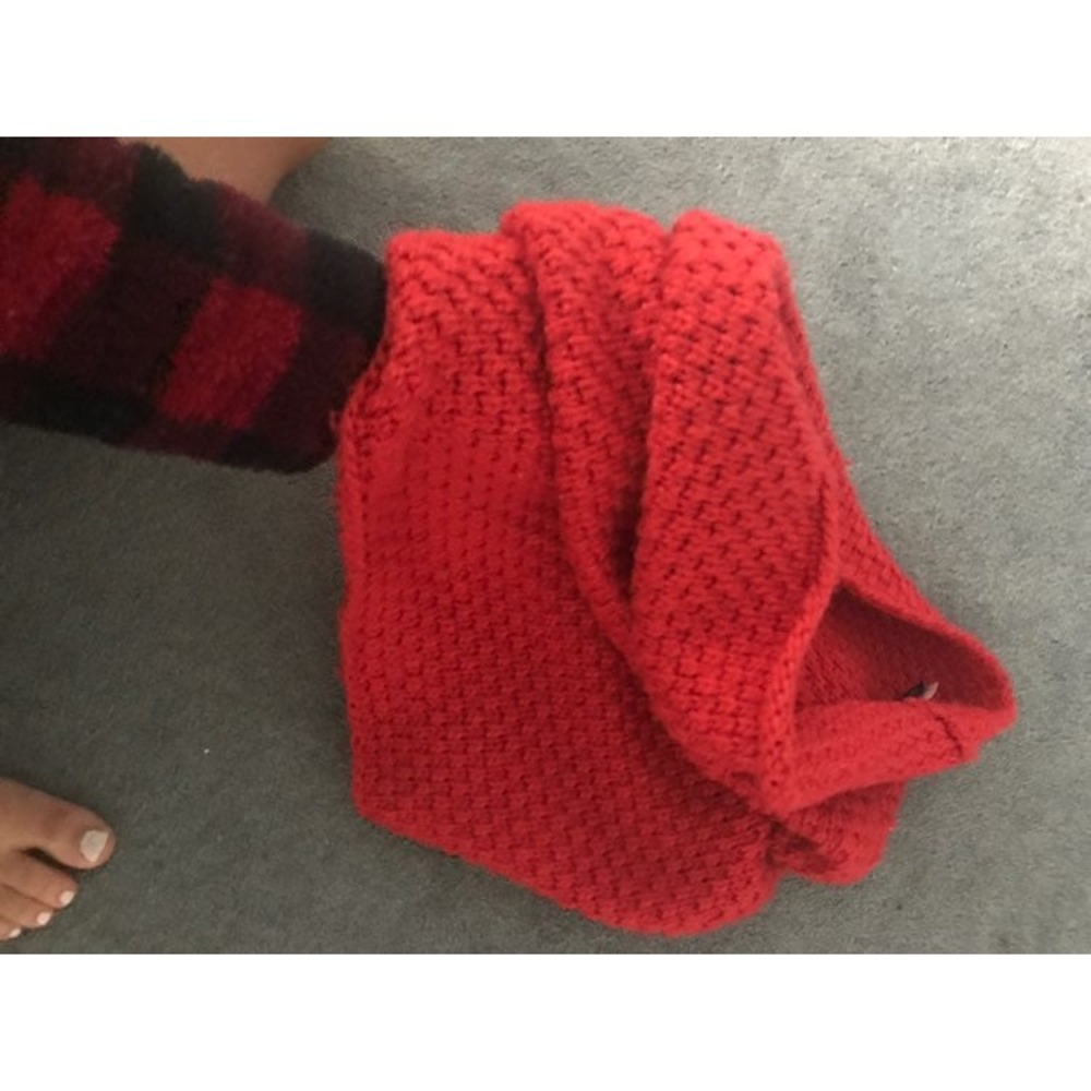 Gap Scarf
